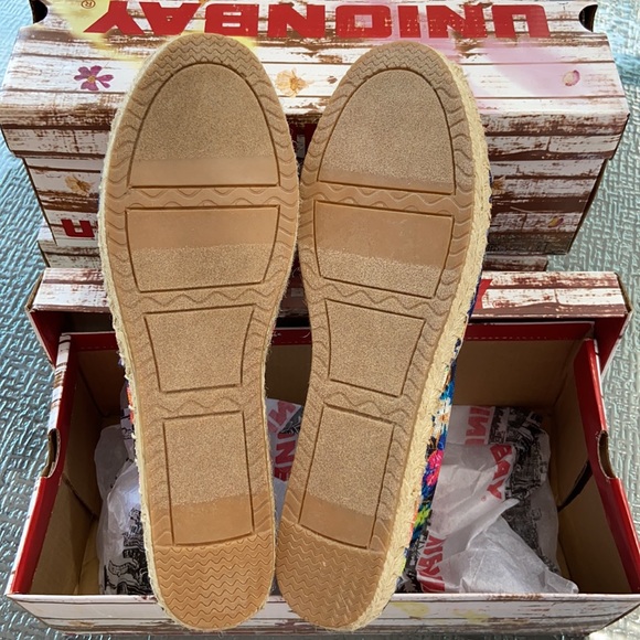 NEW! UNIONBAY FANNIE Tropical Canvas Espadrilles - Picture 7 of 11